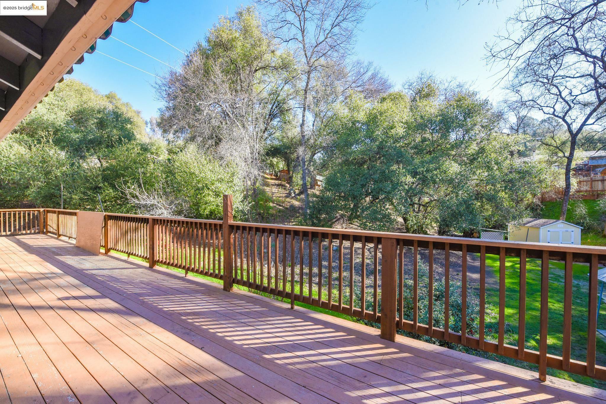 Property Photo: 19283 Hillsdale Dr CA 95370