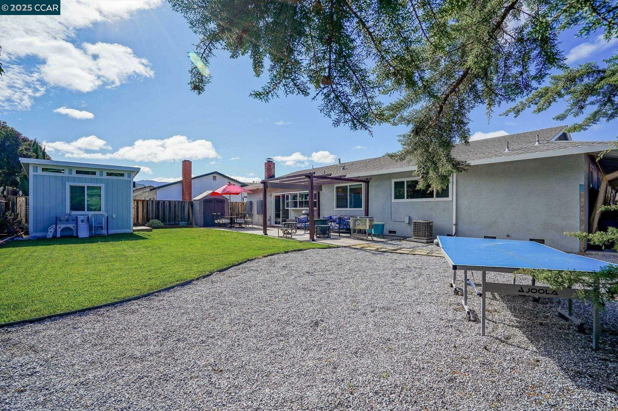 Property Photo:  1798 Claycord Ave  CA 94521 