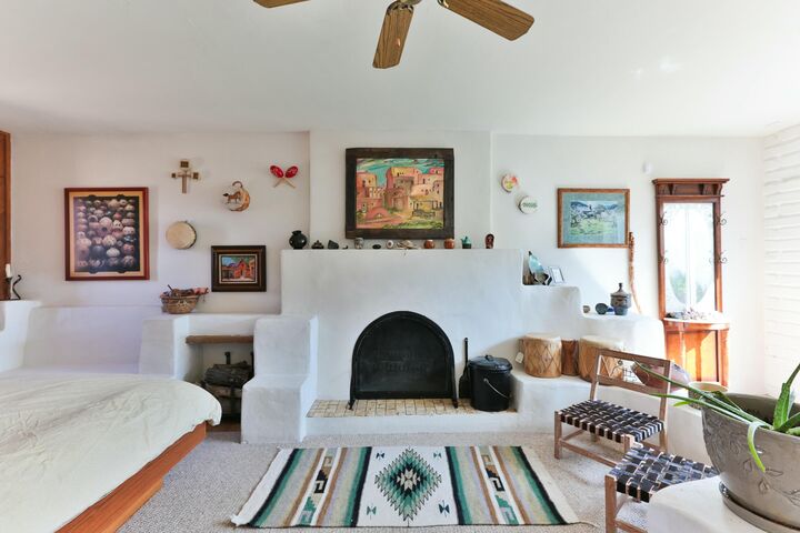 627 Fairway Road NW  Albuquerque NM 87107 photo