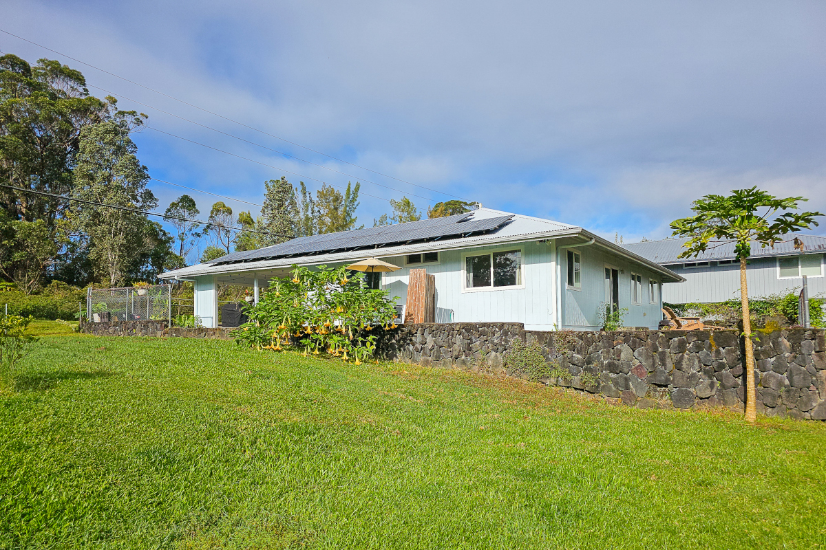 Property Photo:  Haumalu St  HI 96771 