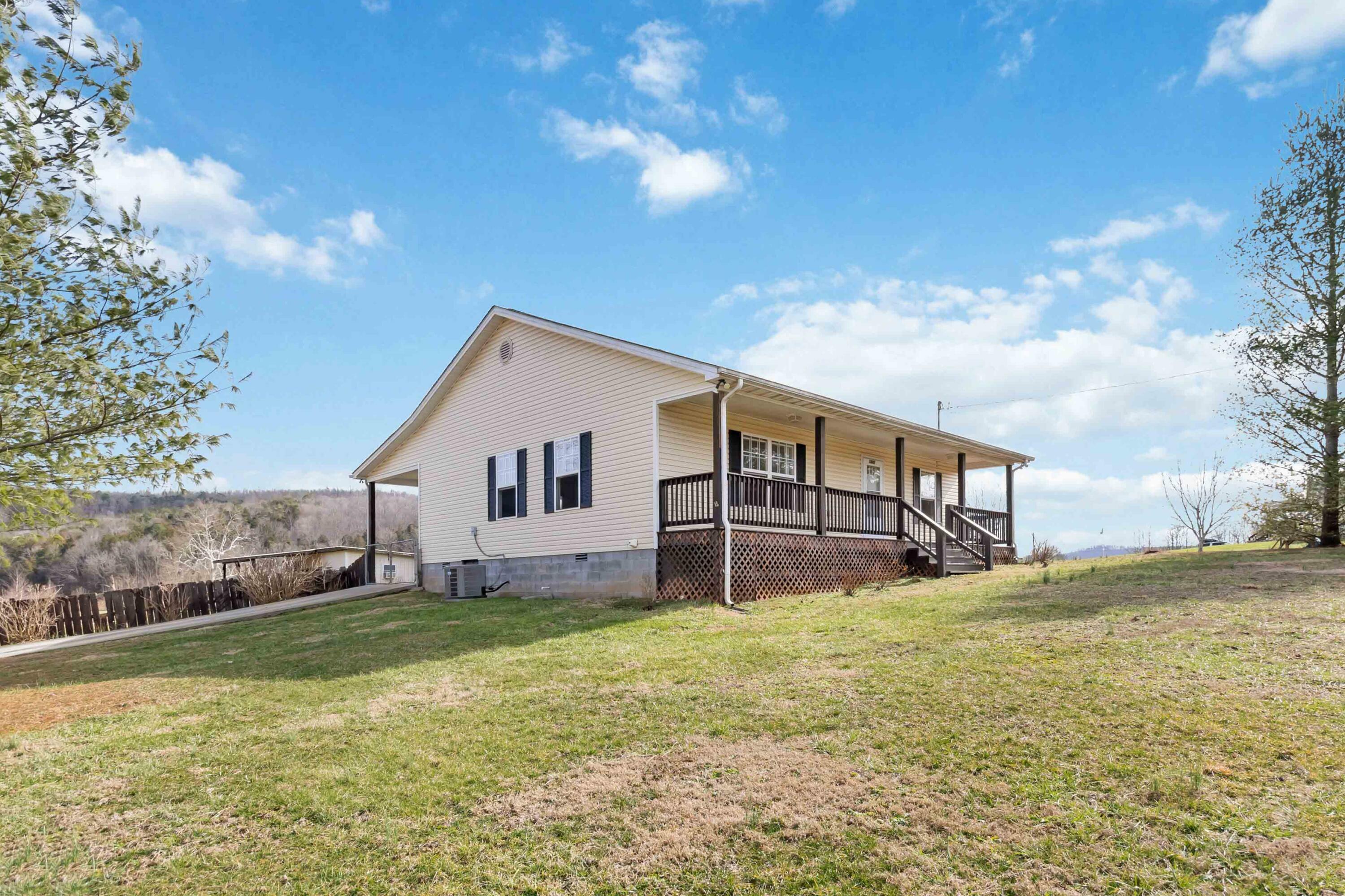 Property Photo: 1545 Blaze Valley Road KY 42501