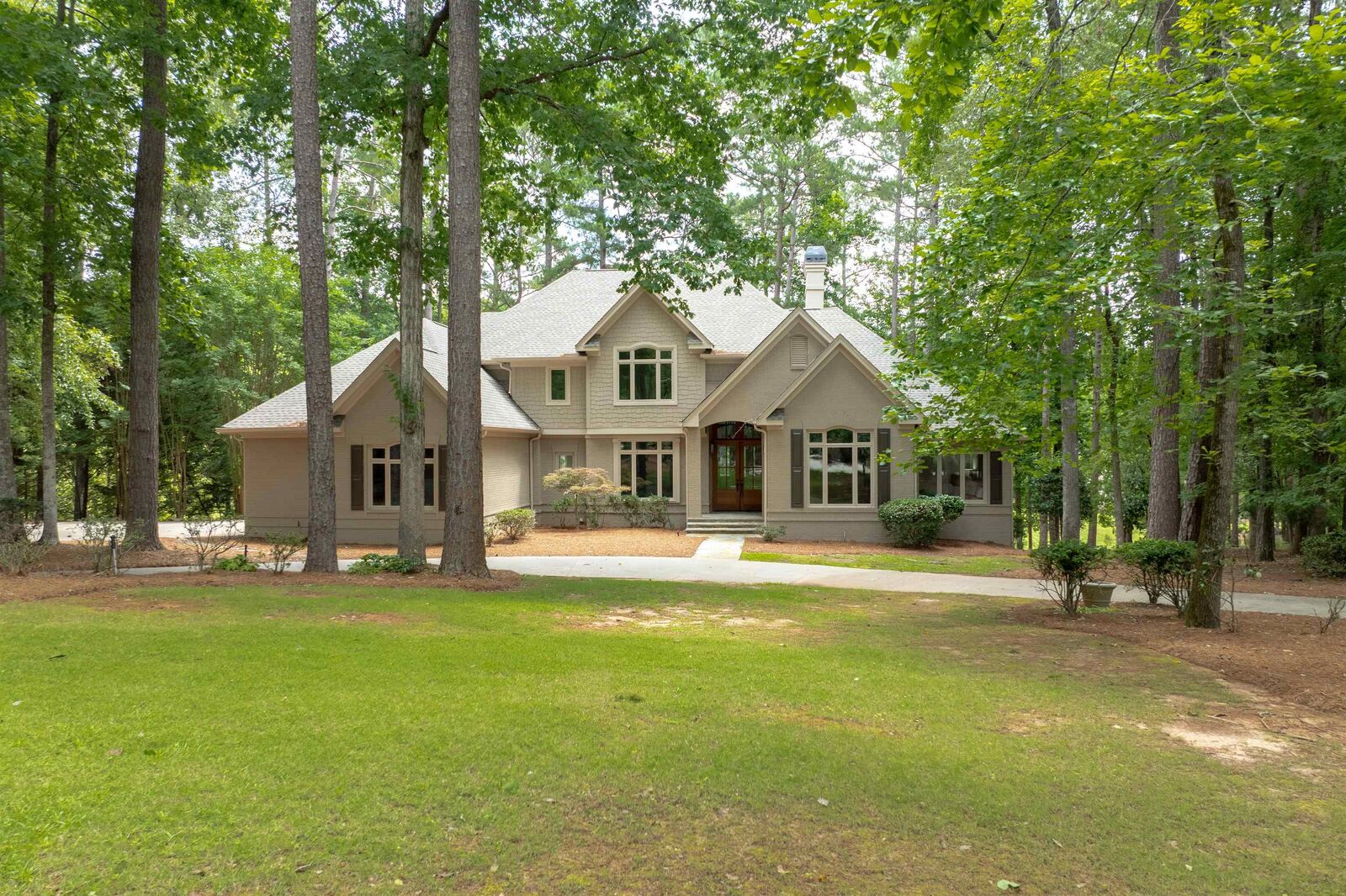 Property Photo: 1040 Whatleys Mill Lane GA 30642