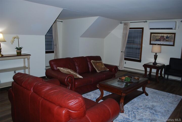 Property Photo:  25 Hathorn Road 2  NY 10990 