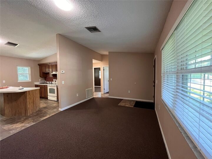 Property Photo: 1635 N Florida Avenue FL 34442