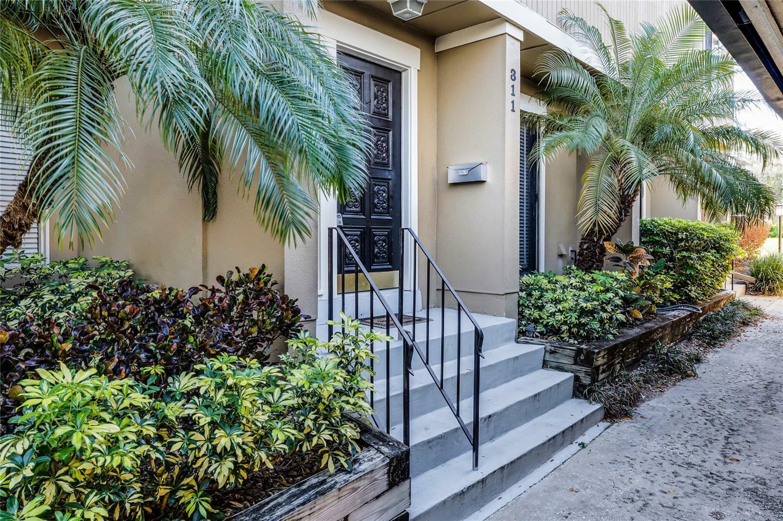 Property Photo: 311 W Lake Faith Drive FL 32751