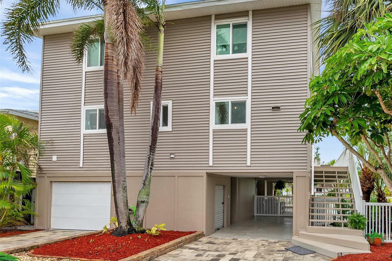 Property Photo: 17404 1st Street E FL 33708