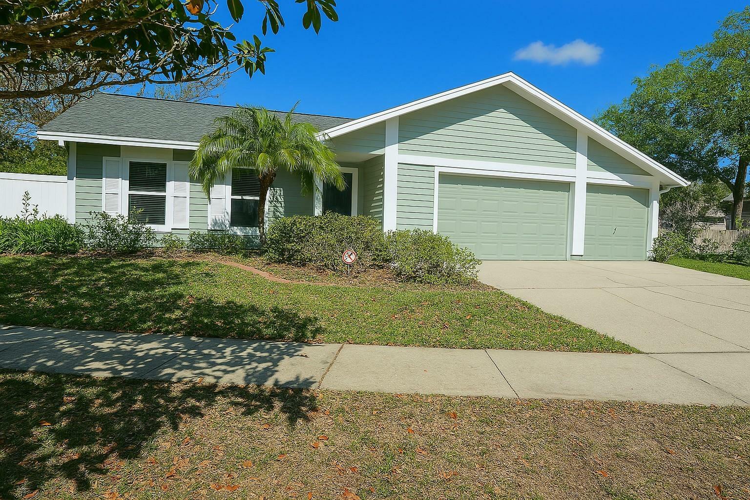 12009 Steppingstone Boulevard  Tampa FL 33635 photo
