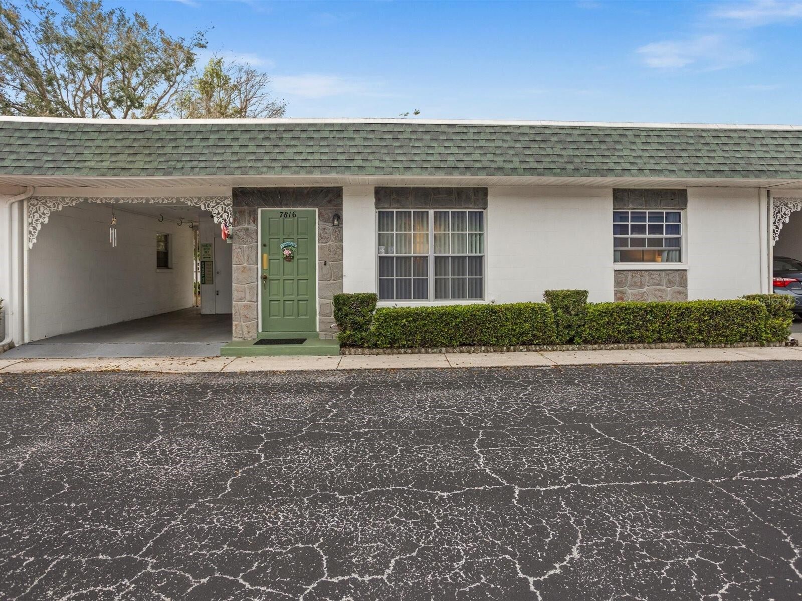 Property Photo:  7816 38th Terrace N 7816  FL 33709 