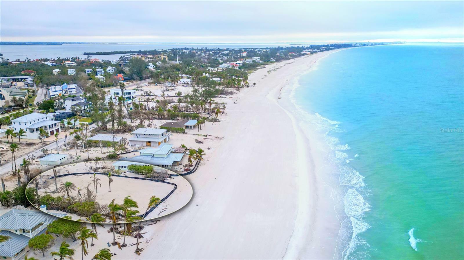 Property Photo: 6453 Gulfside Road FL 34228