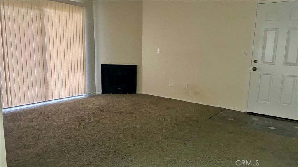 Property Photo:  44418 15th Street E 2  CA 93535 