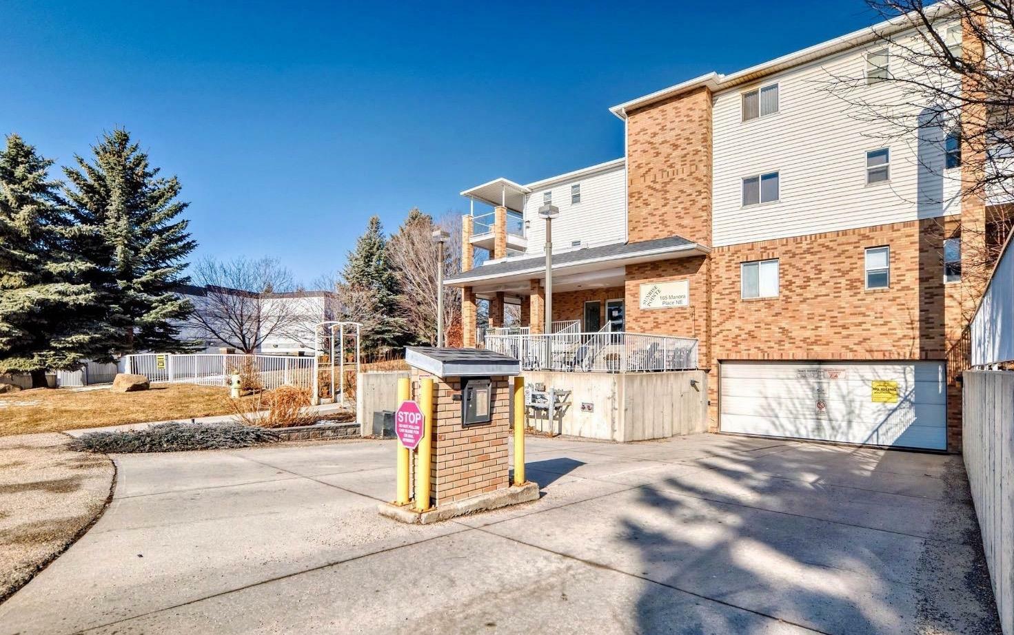 Property Photo: 165 Manora Place NE 143 AB T2A 7X5