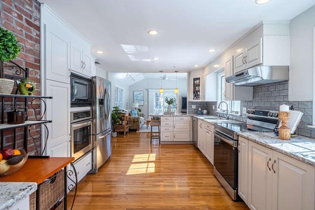 Property Photo: 19 Baskin Rd MA 02421
