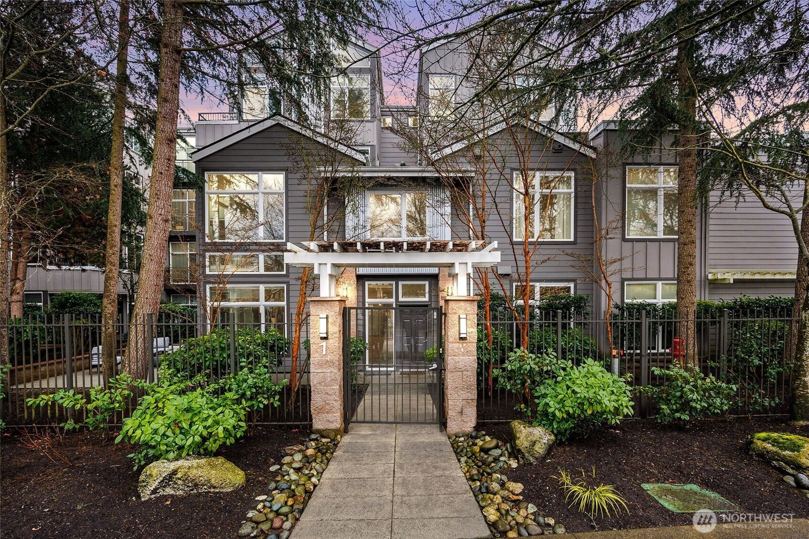 Property Photo: 511 7th Avenue 1 WA 98033