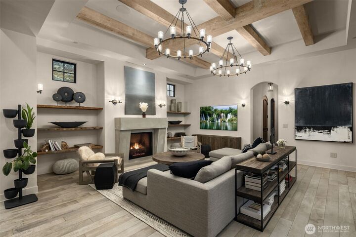 Property Photo:  24212 SE 147th Place  WA 98027 