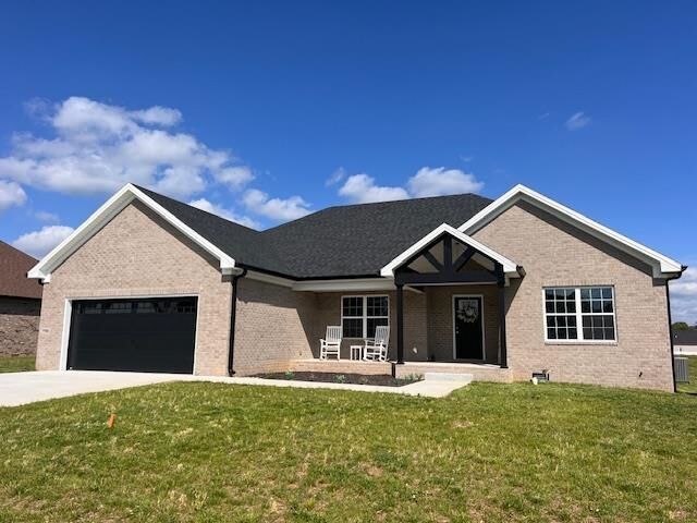 Property Photo: 1115 Andover Drive KY 42134