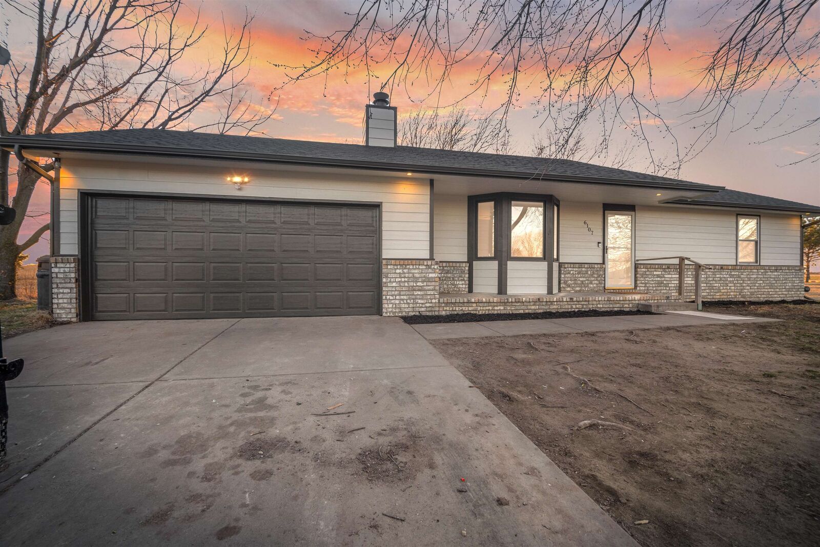 Property Photo: 6107 N Custer St KS 67204