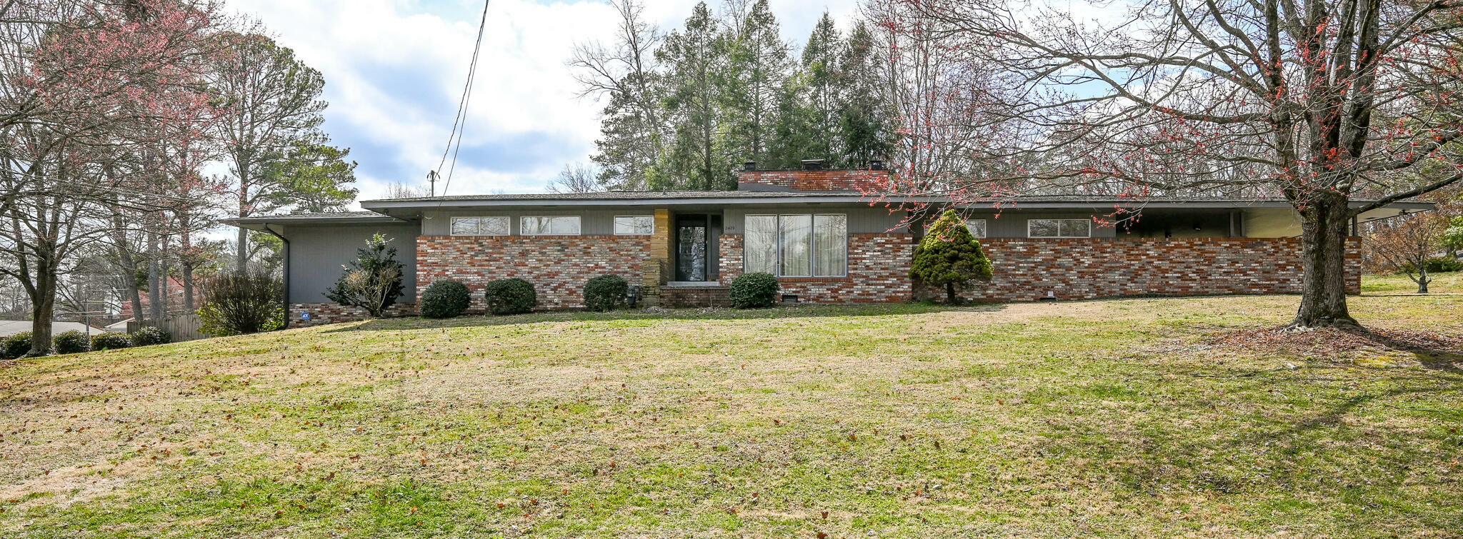 Property Photo:  2429 Walnut Drive NW  TN 37311 