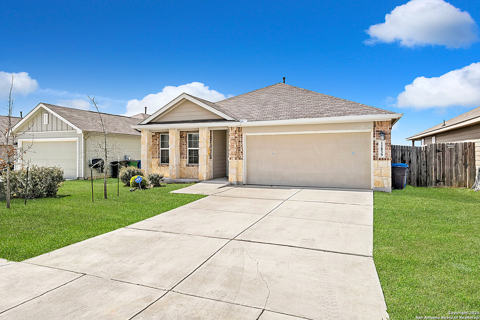 Property Photo: 11839 Pelican Pass TX 78221