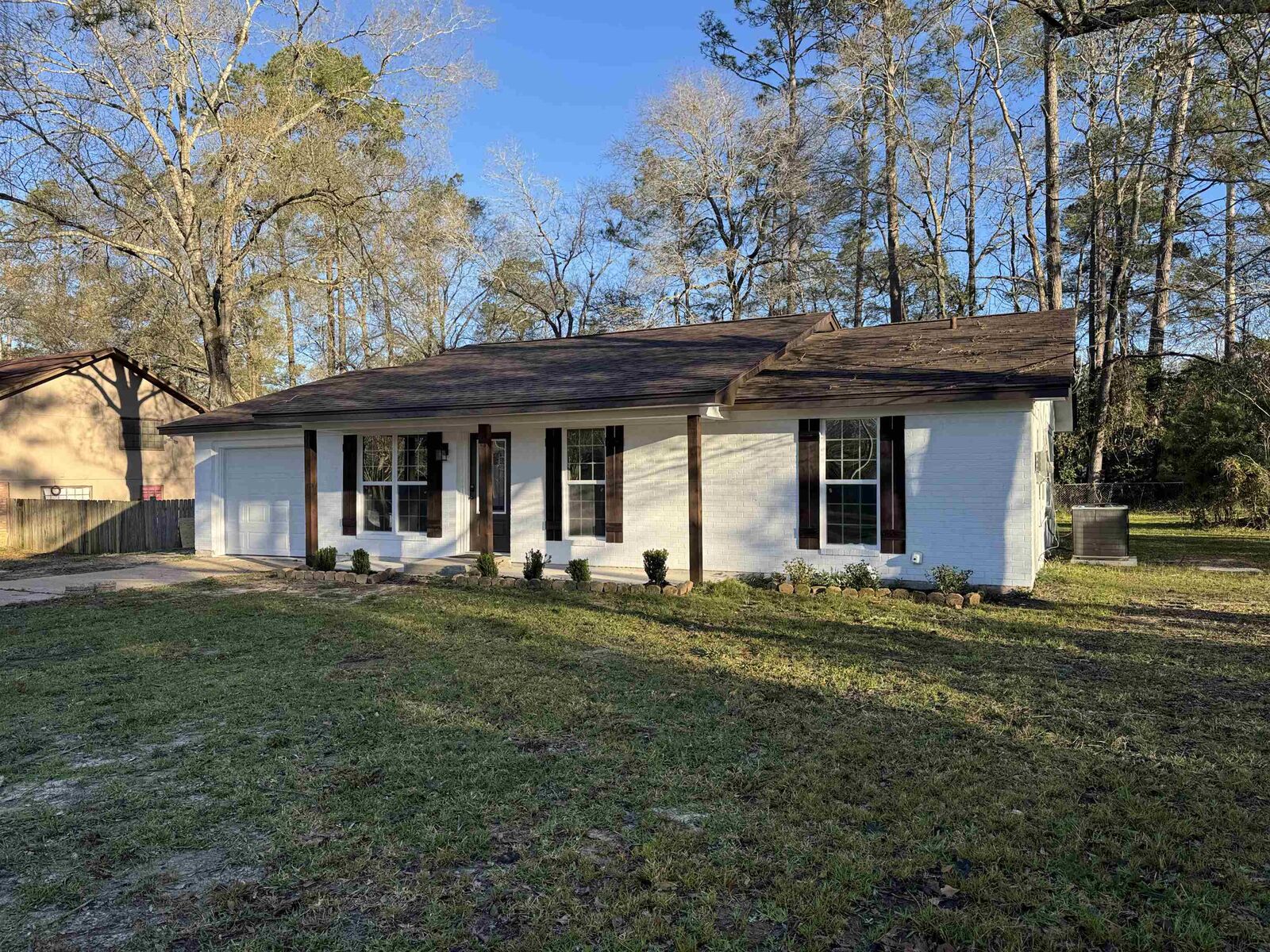 Property Photo: 550 Jordan Rd TX 77657