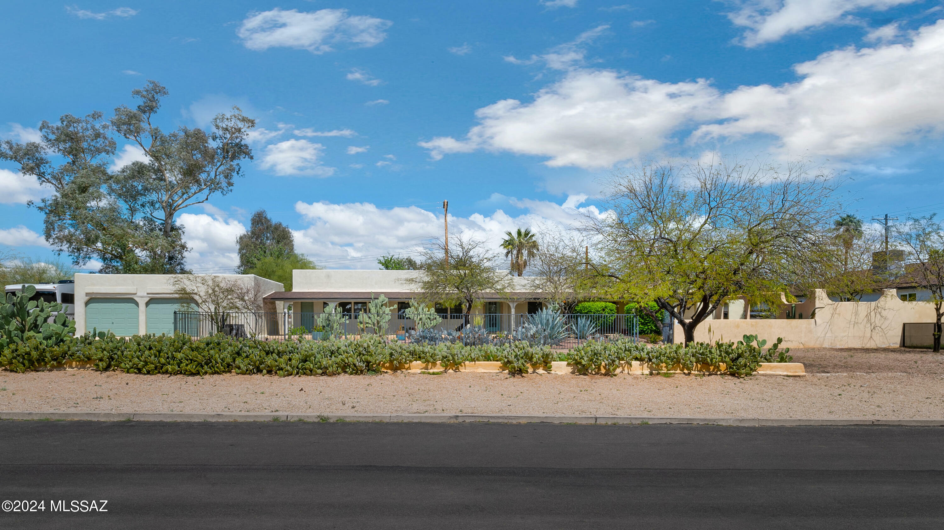 Property Photo: 4251 E Kilmer Street AZ 85711