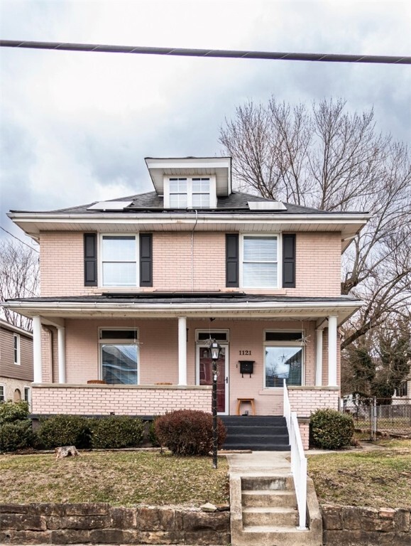 Property Photo: 1121 Race St PA 15425