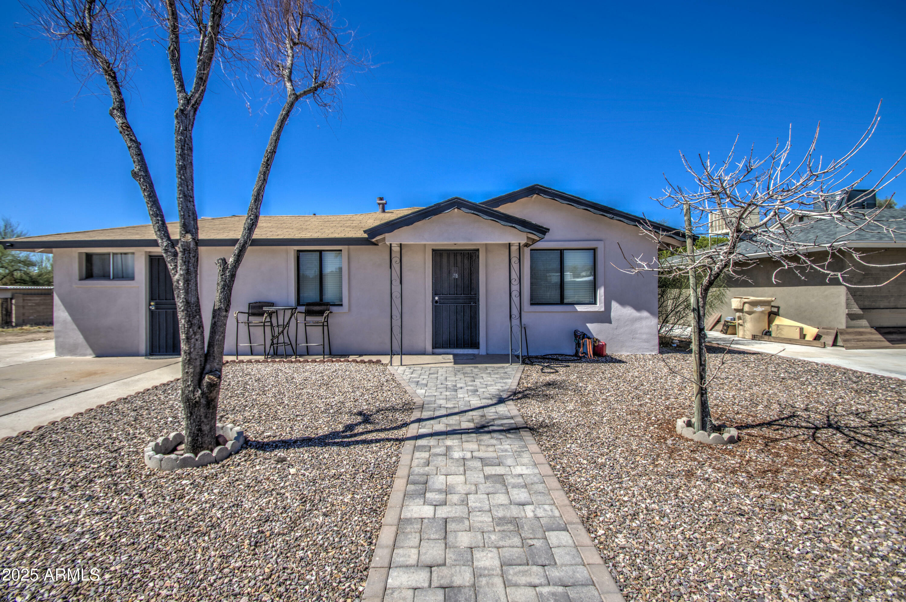 Property Photo:  350 S Thunderbird Drive  AZ 85120 