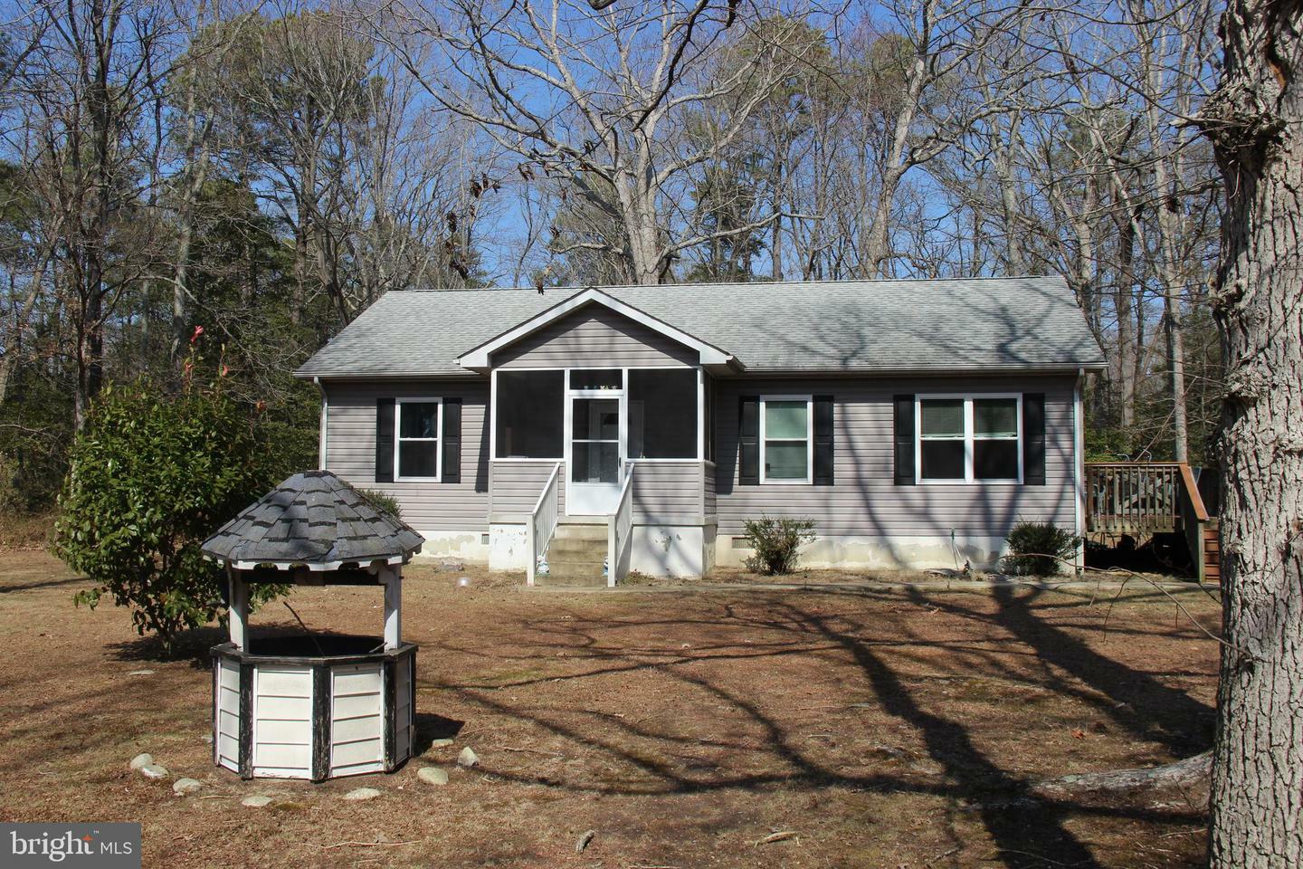 Property Photo: 44964 Hewitt Road MD 20692