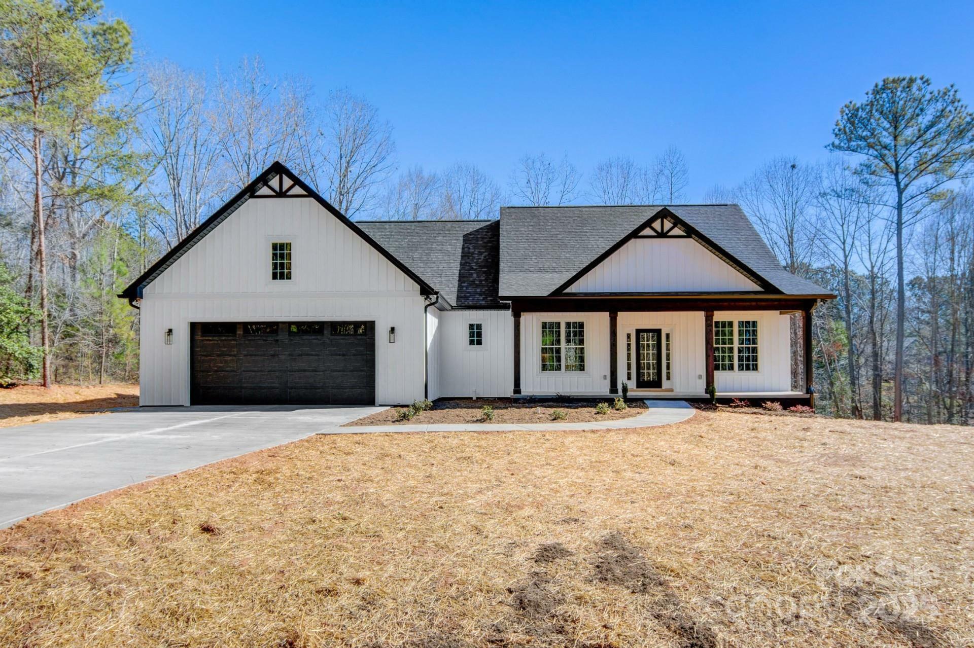 Property Photo:  6028 Chaucer Lane  NC 28630 