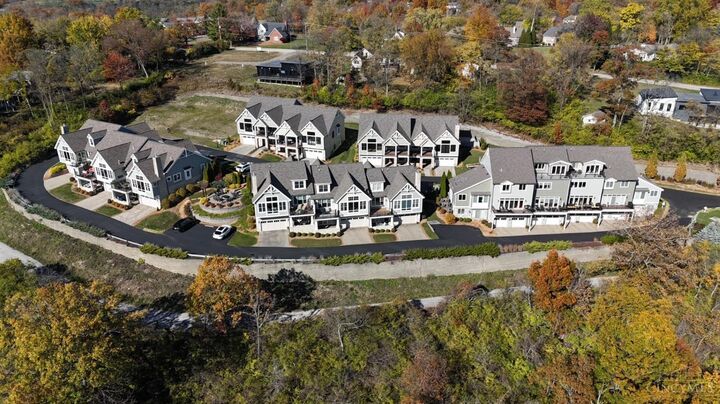 Property Photo:  5900 Woodland Lane  OH 45227 