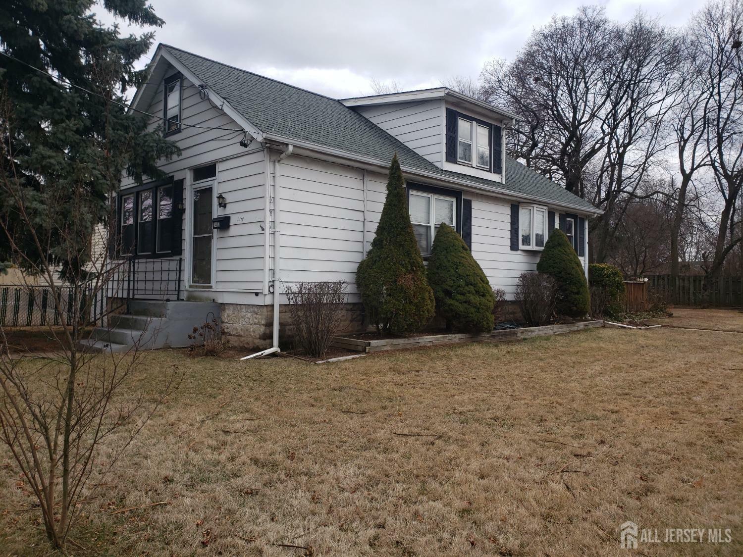 Property Photo:  2400 Woodbridge Avenue  NJ 08817 