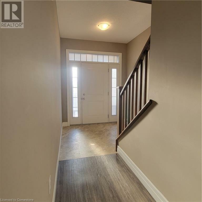 Property Photo: 192 Hollybrook Trail ON N2R 0M2
