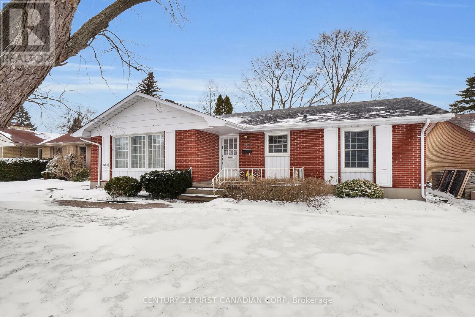 Property Photo:  1498 Glengarry Avenue  ON N5X 1R1 