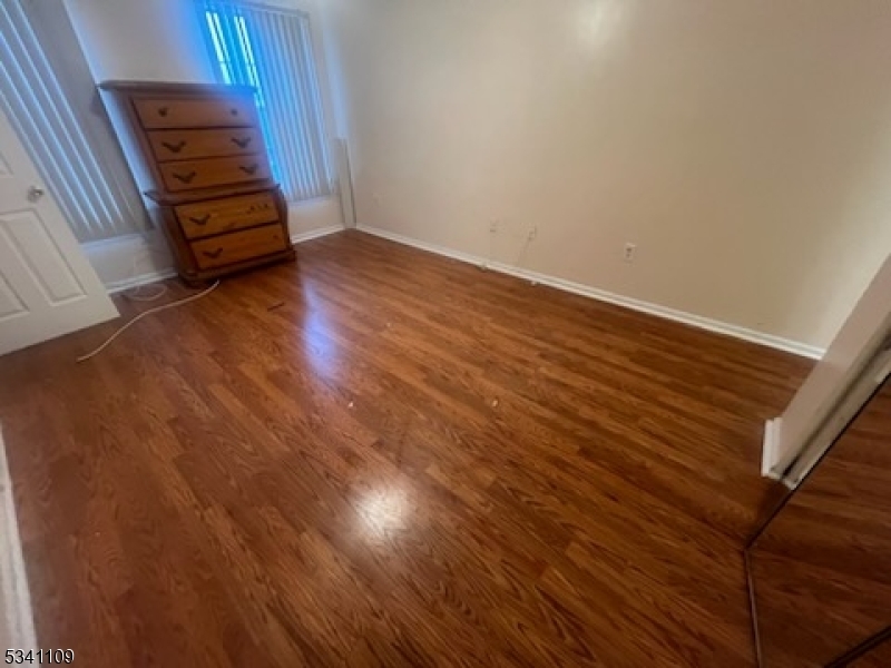 11 Seton Hall Dr  Newark City NJ 07103 photo