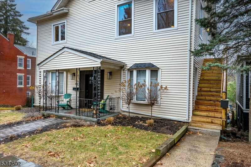 Property Photo:  154 S Ridgewood Rd  NJ 07079 