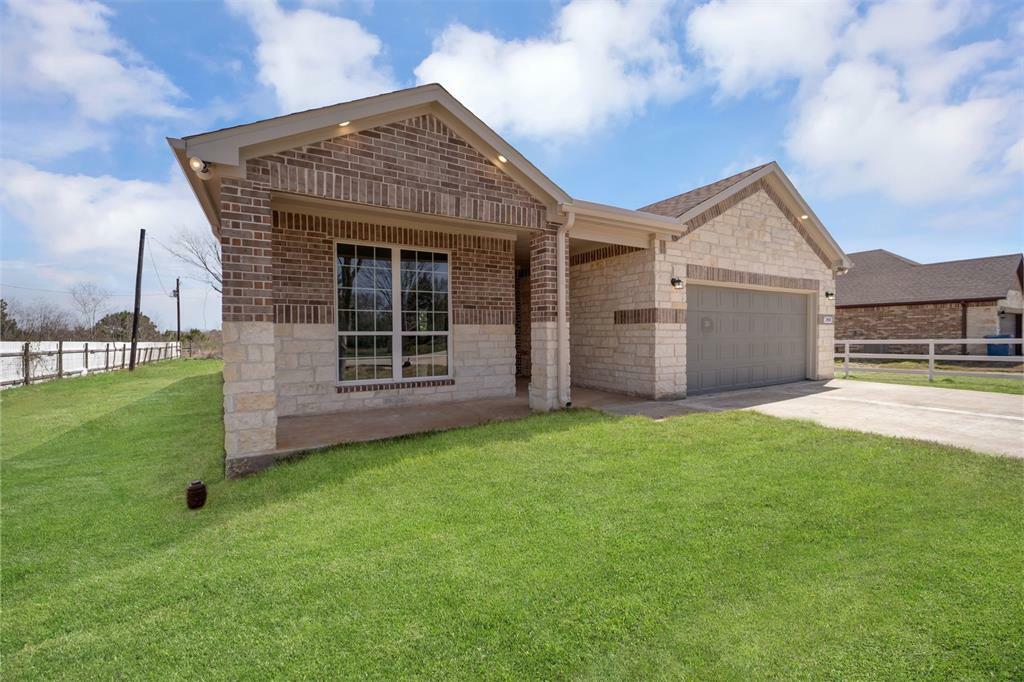 Property Photo: 248 Alleda TX 77484