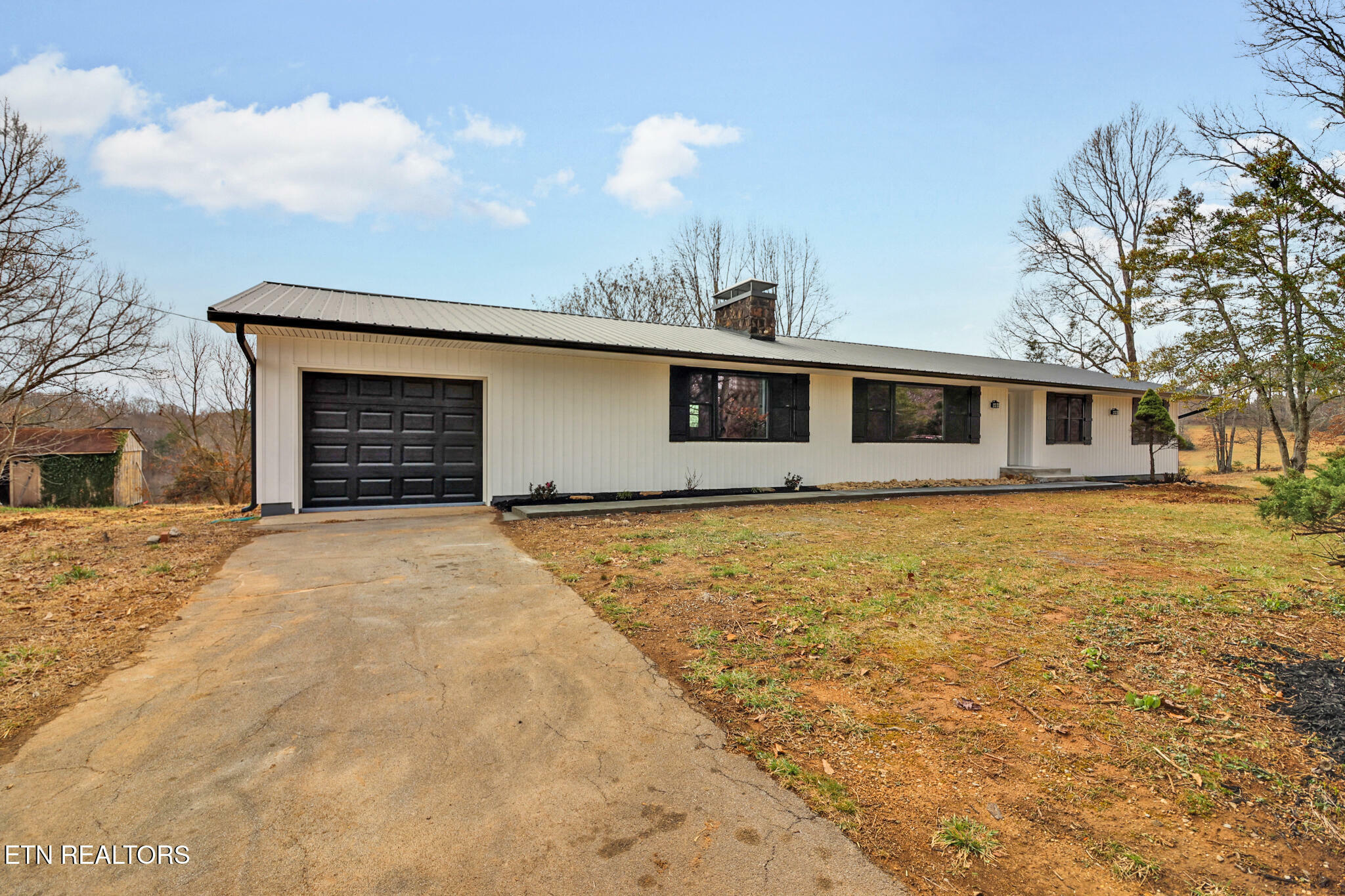 Property Photo: 212 Copenhaver Rd Rd TN 37771