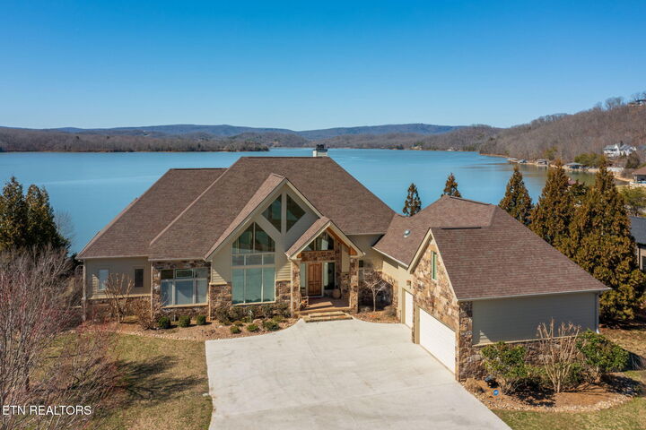 340 W Mountain Drive  Rockwood TN 37854 photo