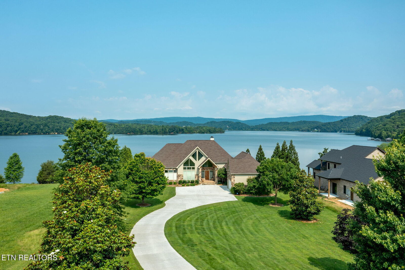 Property Photo: 340 W Mountain Drive TN 37854