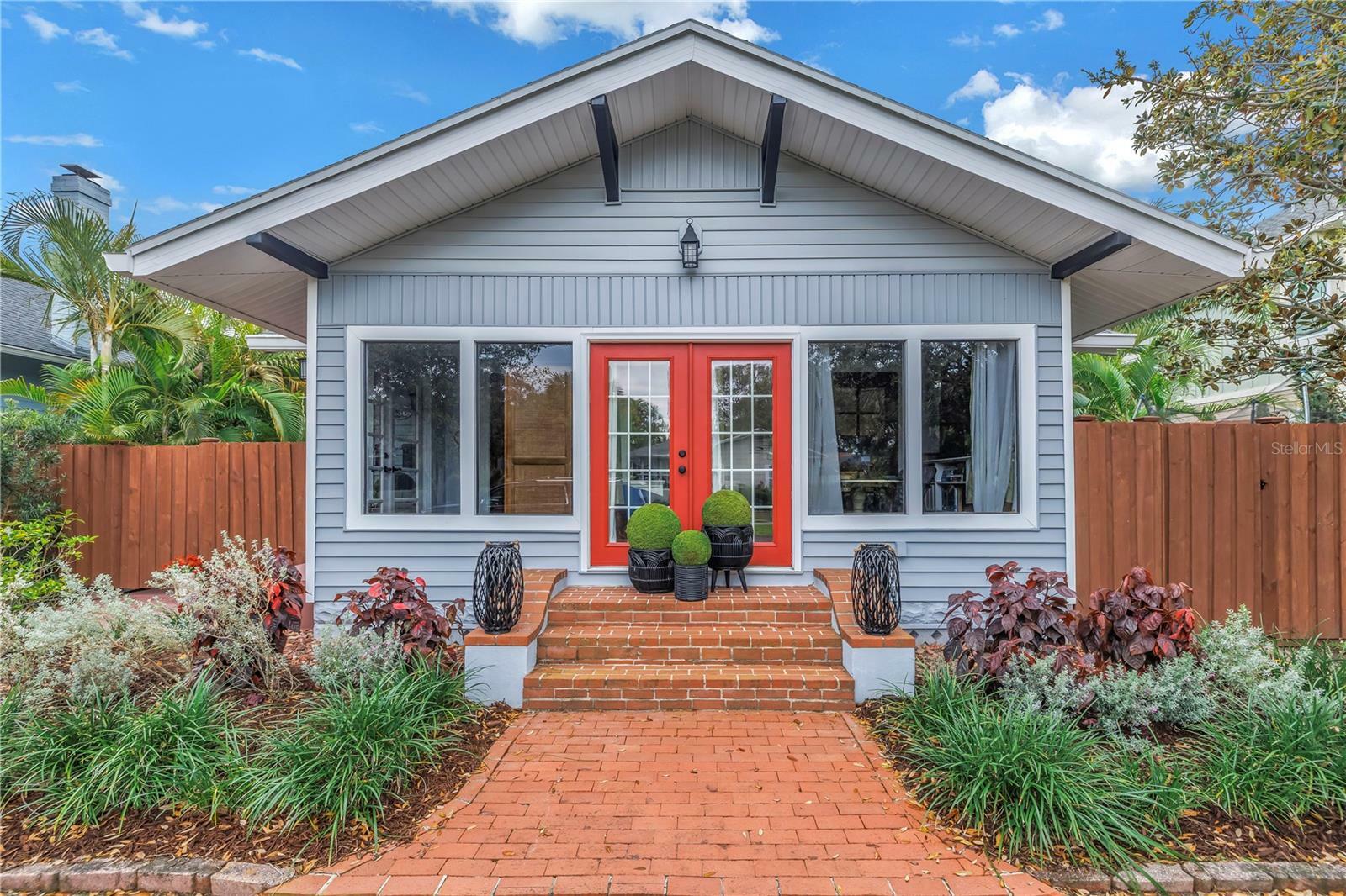 Property Photo: 436 12th Avenue NE FL 33701