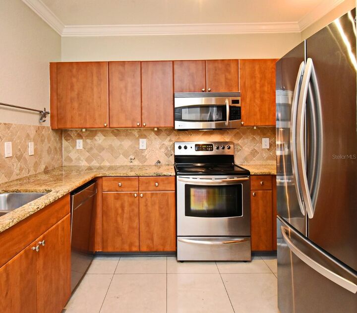Property Photo: 206 E South Street 1018 FL 32801