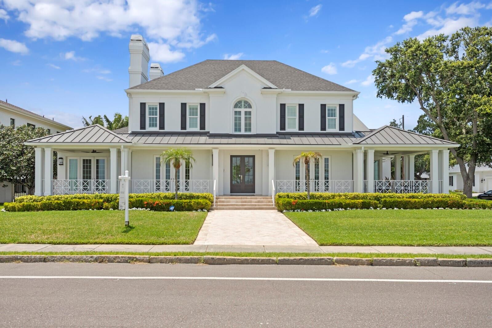 Property Photo: 3801 Bayshore Boulevard FL 33611