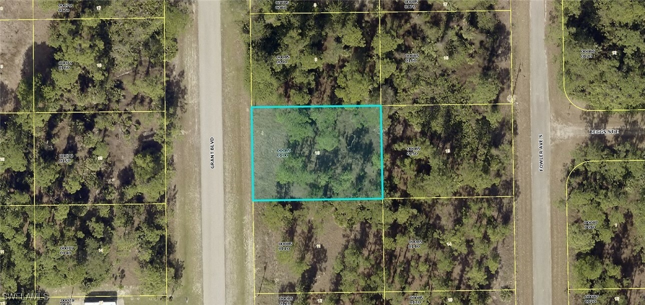 Property Photo:  1108 Grant Boulevard  FL 33974 