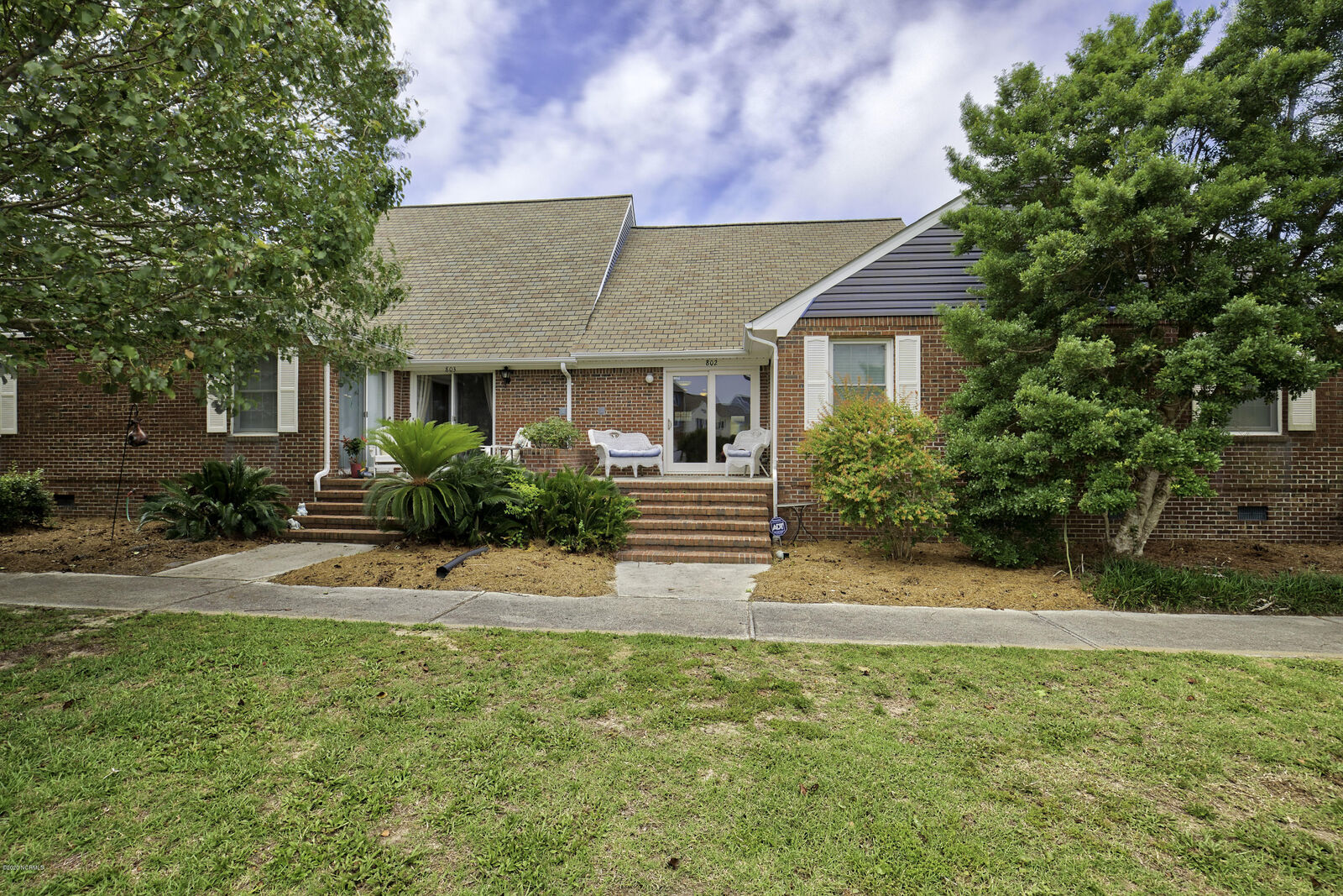 Property Photo:  802 Marina Court  NC 28460 