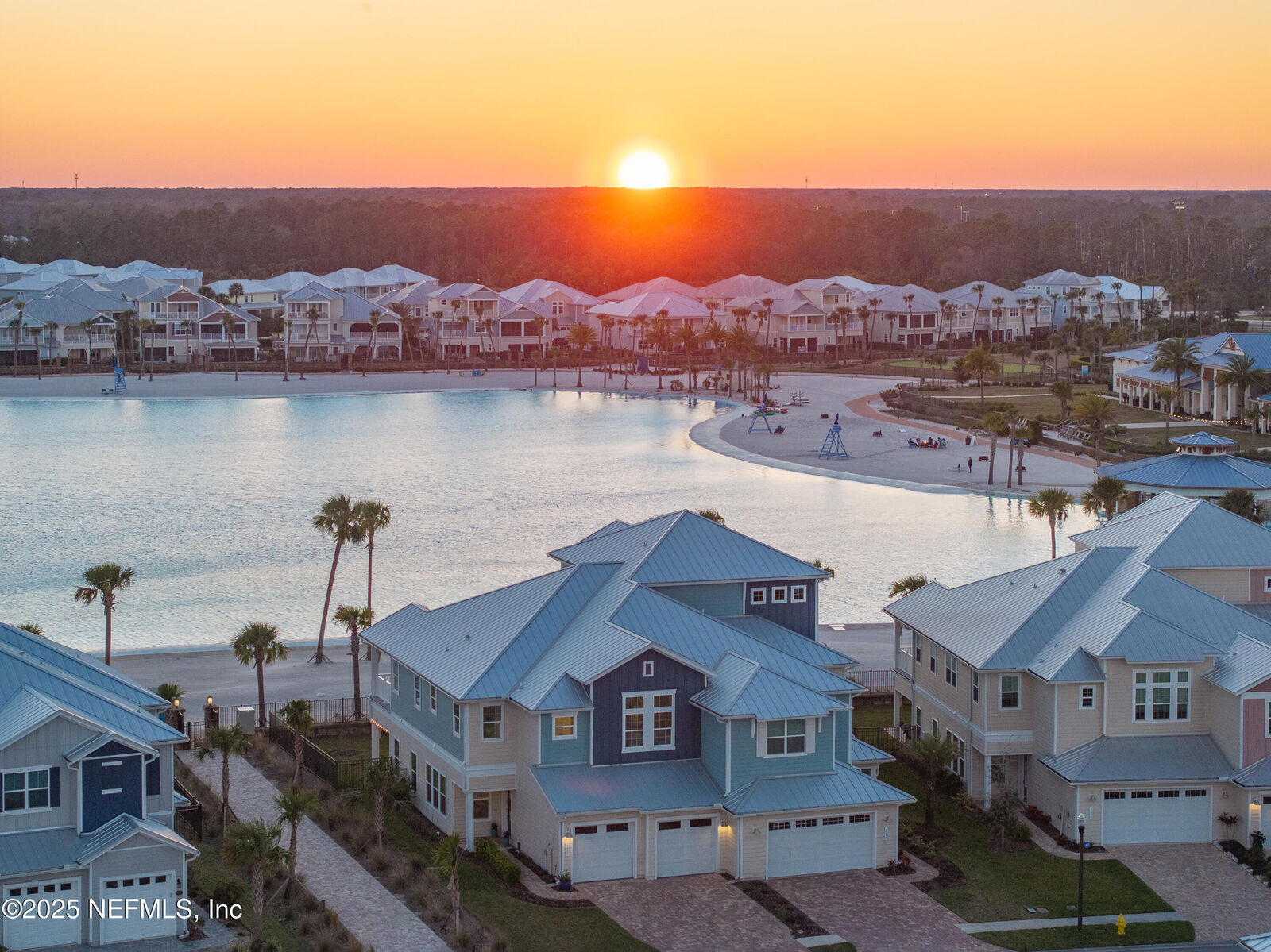 Property Photo:  445 Marquesa Circle  FL 32259