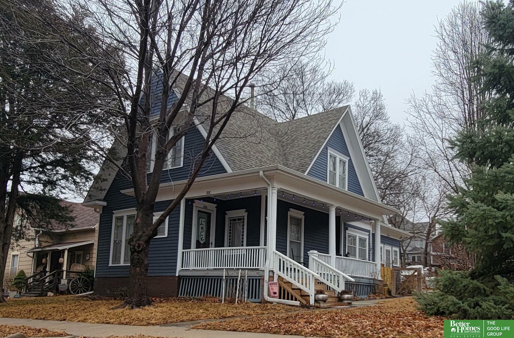 Property Photo: 916 N Iowa Avenue NE 68467