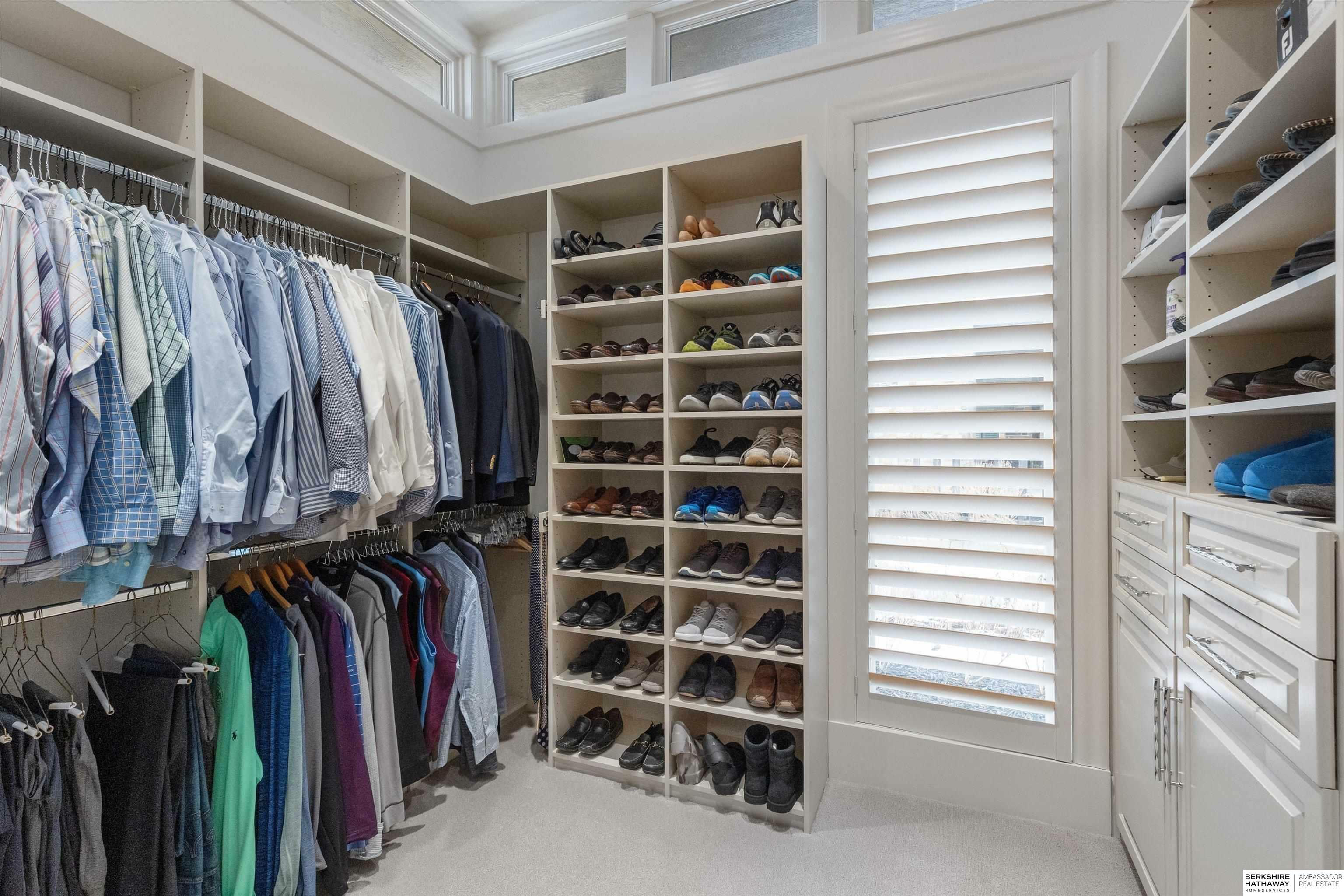 Property Photo: 318 N 96th Street NE 68114