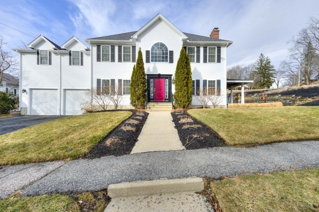 Property Photo: 3 Bancroft Tower Rd MA 01609