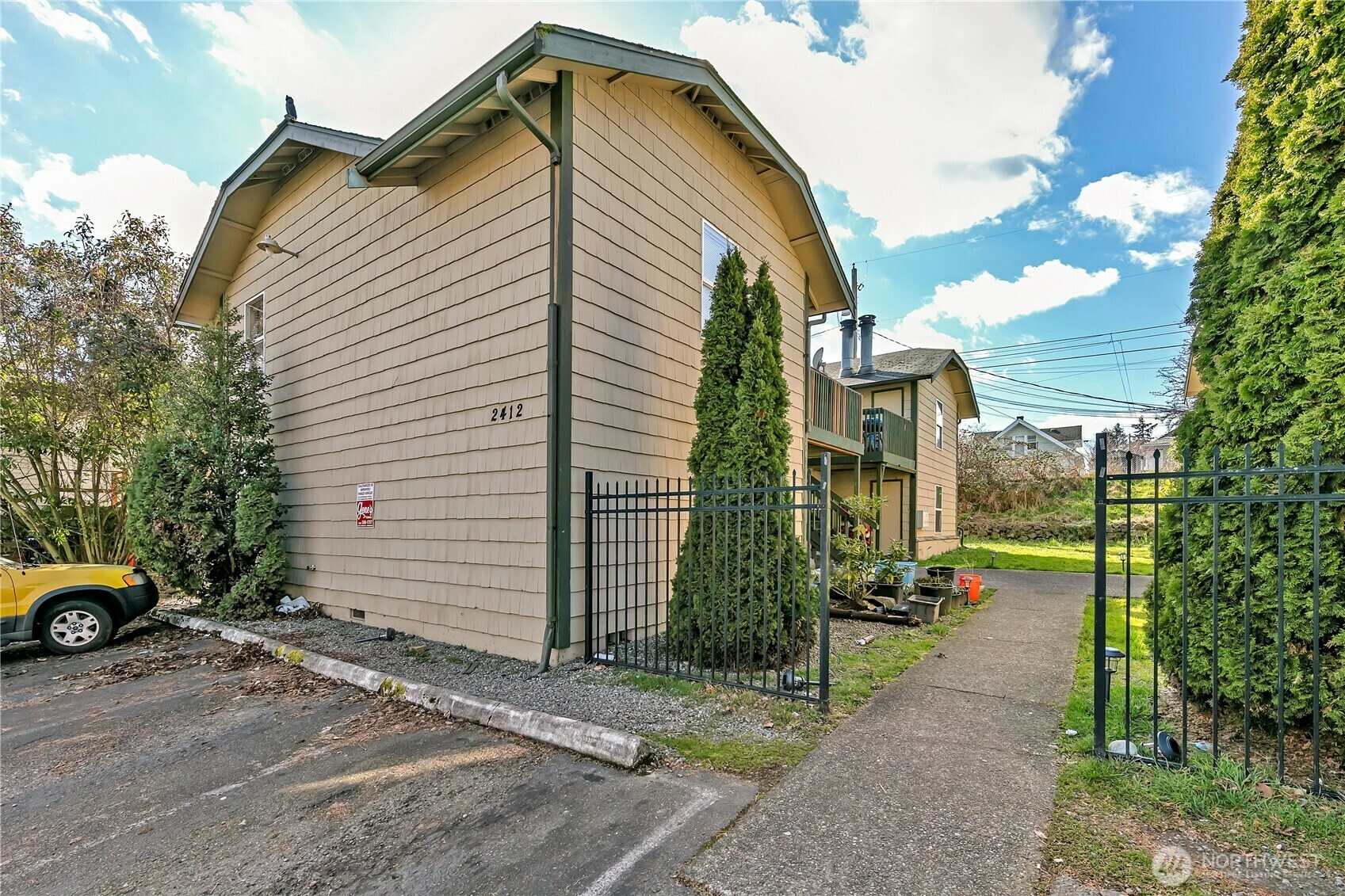 2412 S I Street  Tacoma WA 98405 photo