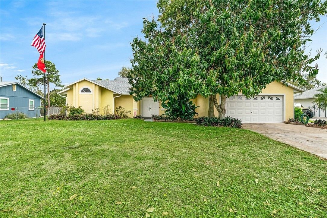 Property Photo: 192 Delaware Avenue FL 32958