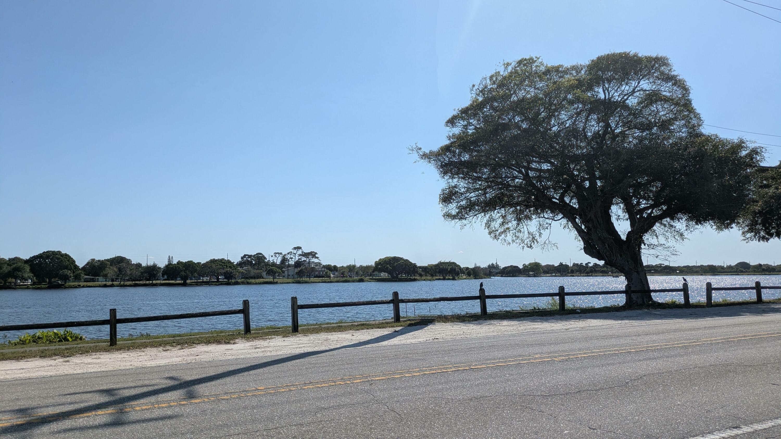 Property Photo:  302 Lake Osborne Drive 4  FL 33461 